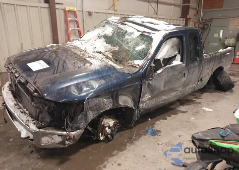 2013 Ford F-250 Xlt z USA, uszkodzony, nr VIN 1FT7X2BT4DEA21309